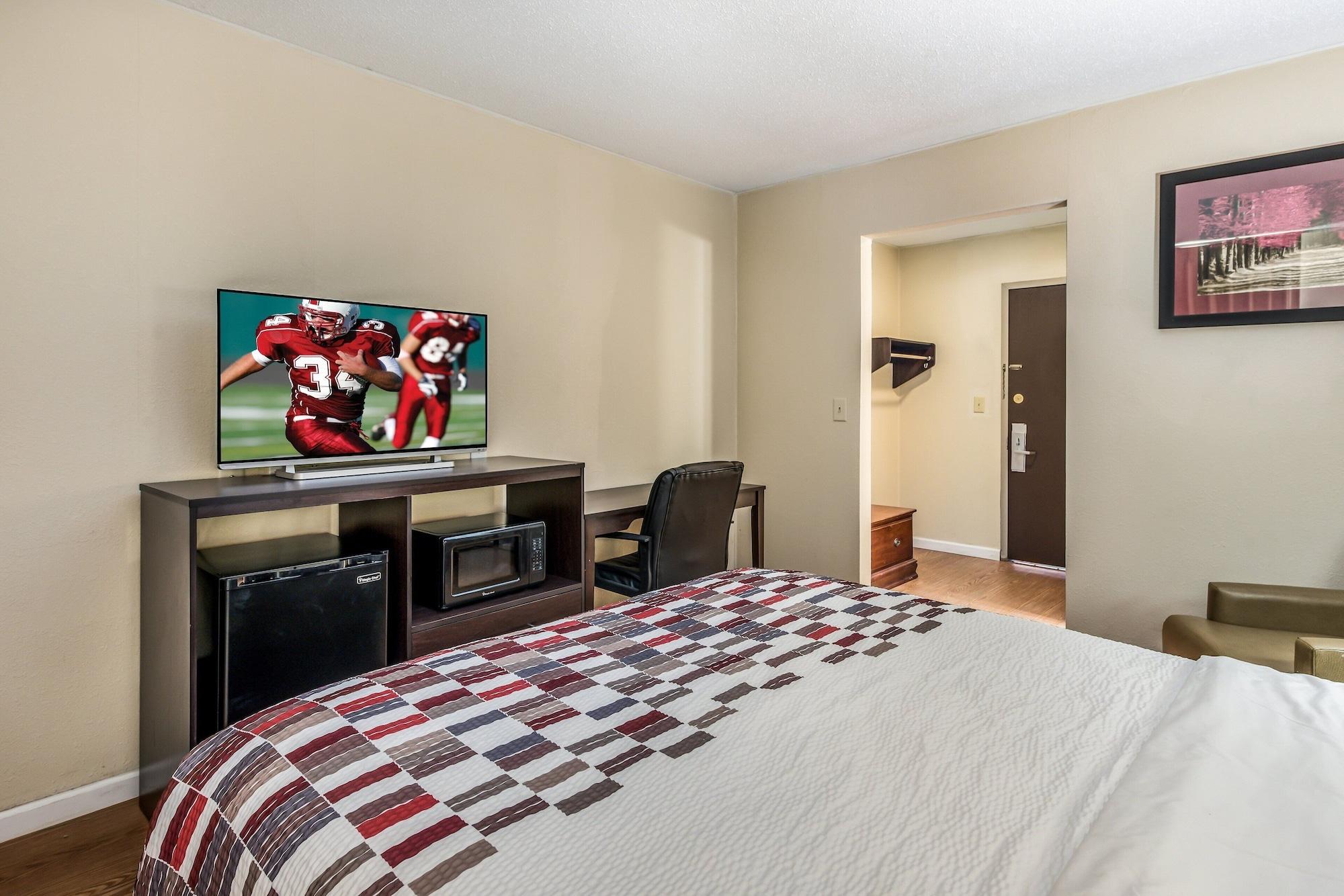 Red Roof Inn & Suites WapakonetaWapakoneta  Kültér fotó