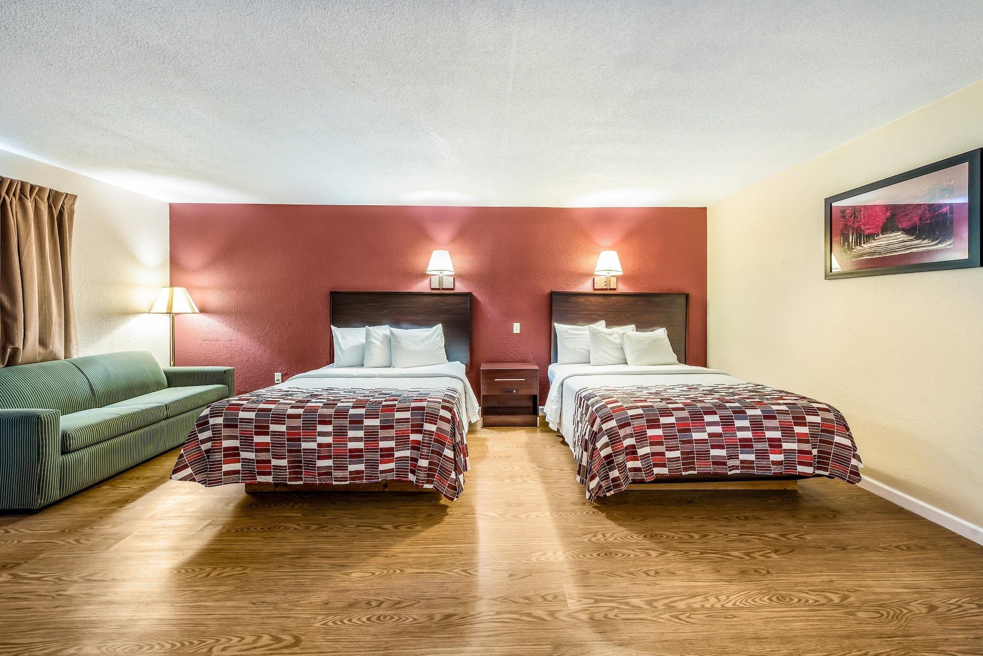 Red Roof Inn & Suites WapakonetaWapakoneta  Kültér fotó