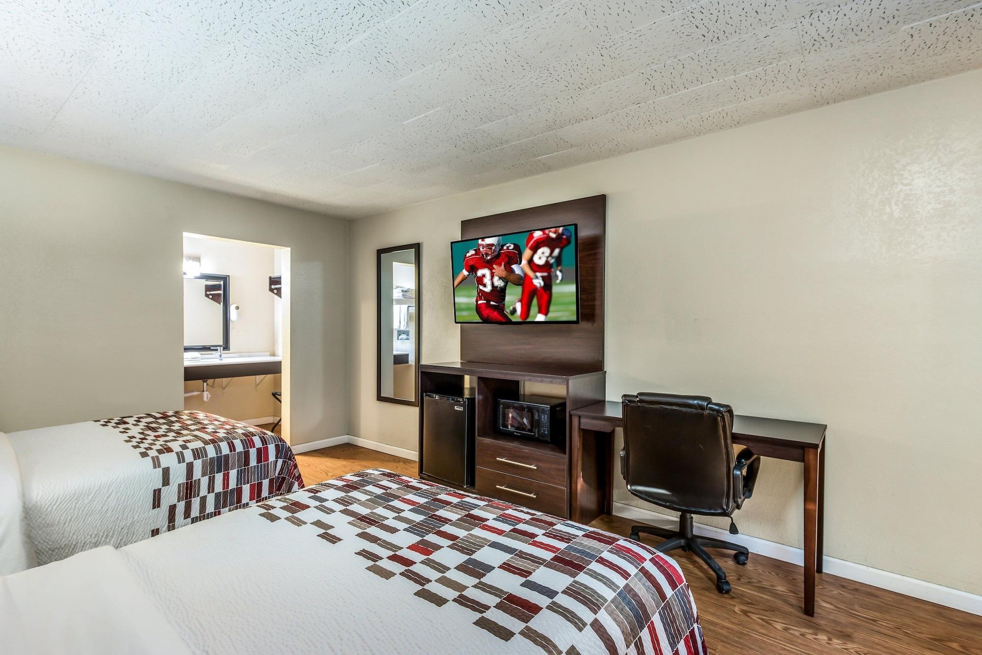 Red Roof Inn & Suites WapakonetaWapakoneta  Kültér fotó