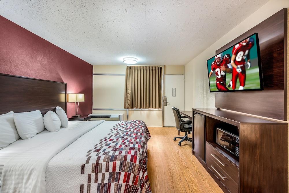 Red Roof Inn & Suites WapakonetaWapakoneta  Kültér fotó