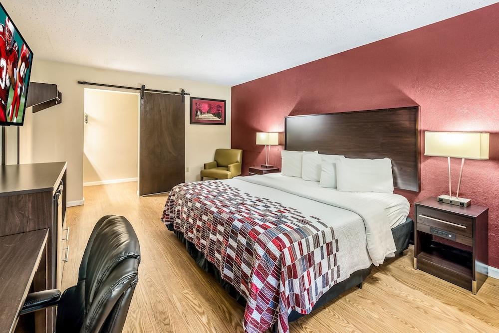 Red Roof Inn & Suites WapakonetaWapakoneta  Kültér fotó